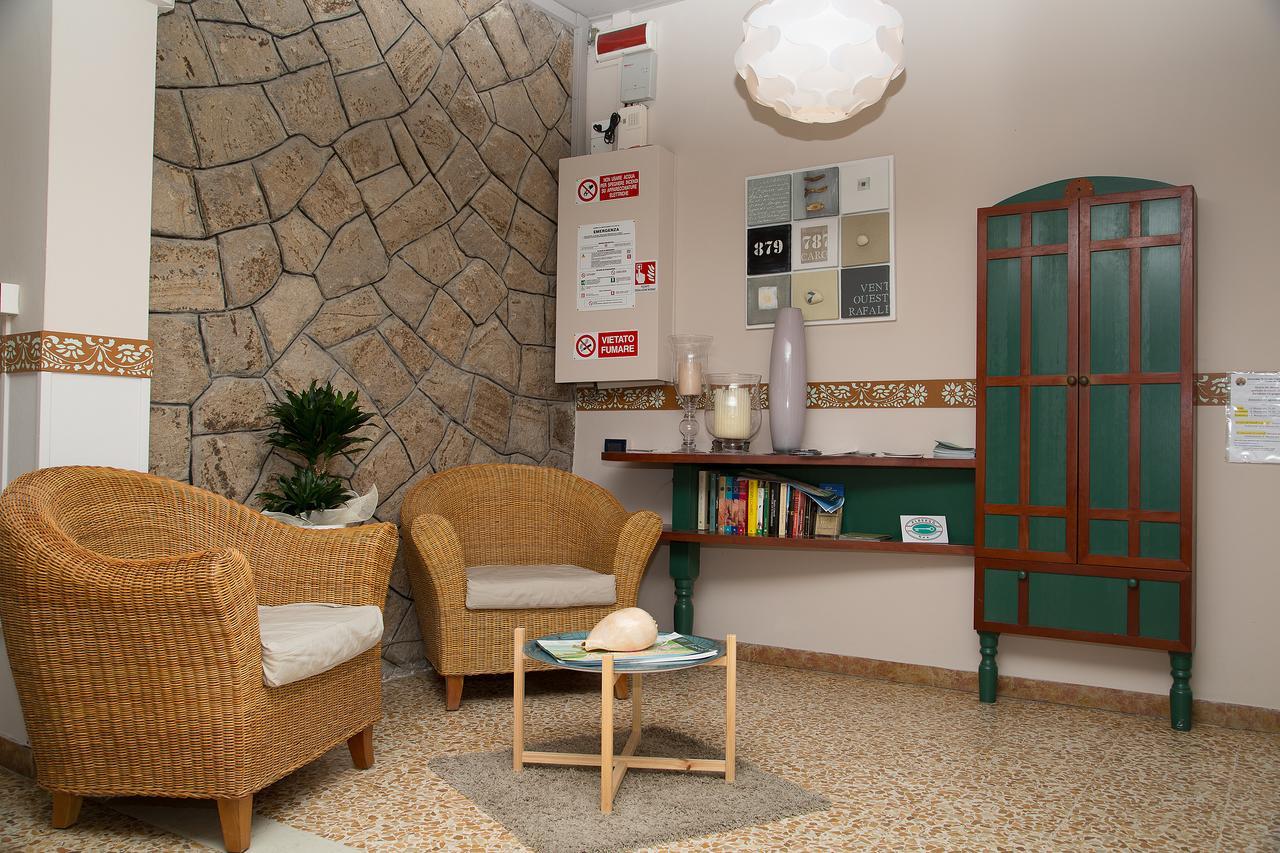 Umberto Hotel 3*